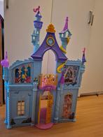 Disney Prinsessen Kasteel met Disney prinsessen/barbies, Ophalen, Gebruikt, Poppenhuis