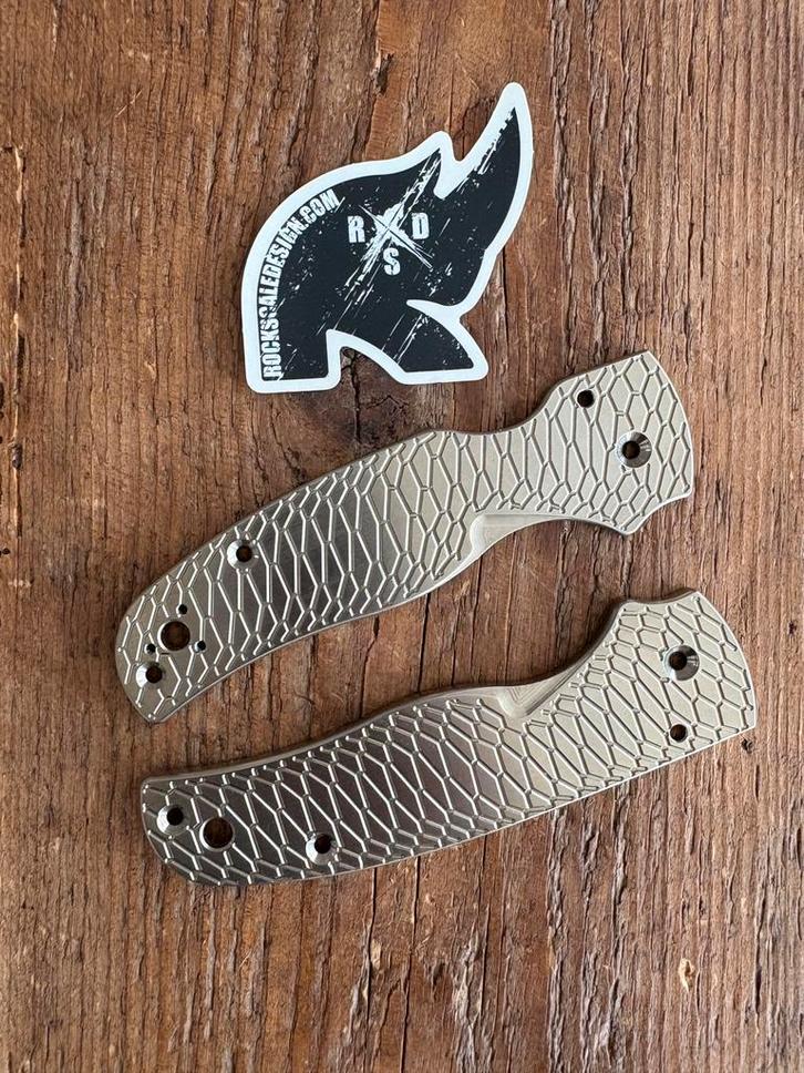 Spyderco shaman scales, Caravans en Kamperen, Kampeergereedschap, Zo goed als nieuw, Ophalen of Verzenden