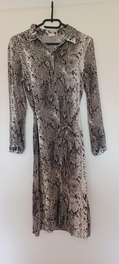 Als nieuw jurk taifun slangenprint mt 34, Kleding | Dames, Jurken, Zo goed als nieuw, Maat 34 (XS) of kleiner, Zwart, Knielengte
