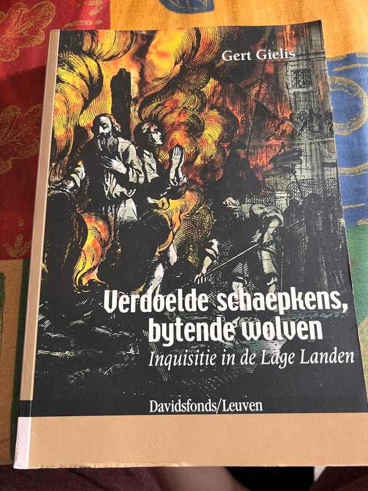 Verdoelde Schaepkens, Bytenden Wolven Inquisitie In De Lage, Boeken, Geschiedenis | Stad en Regio, Zo goed als nieuw, 15e en 16e eeuw
