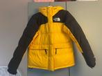 The North Face winterjas, Geel, The North Face, Gedragen, Ophalen