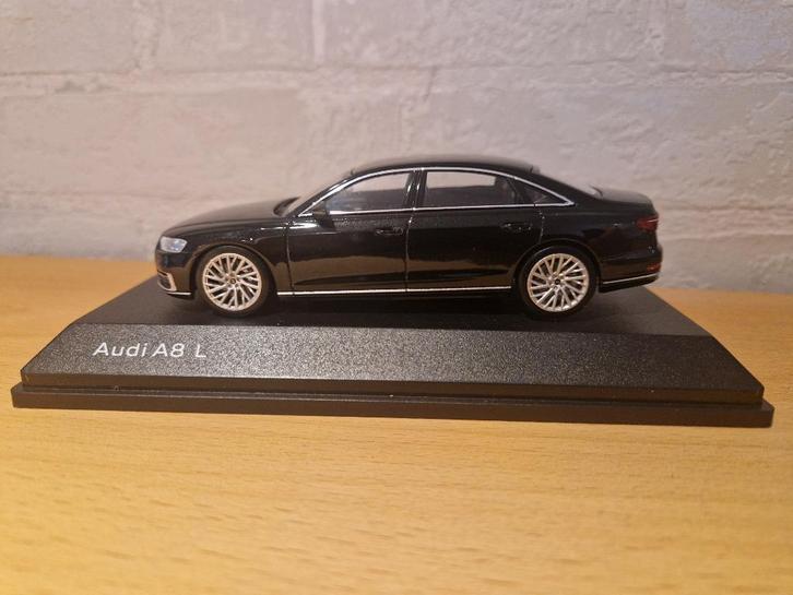 Audi A8 L (1:43), Hobby en Vrije tijd, Modelauto's | 1:43, Zo goed als nieuw, Auto, MiniChamps, Ophalen of Verzenden
