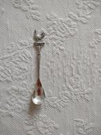 verzilverd lepeltje dierenbescherming met een haan, Antiek en Kunst, Antiek | Bestek, Ophalen of Verzenden