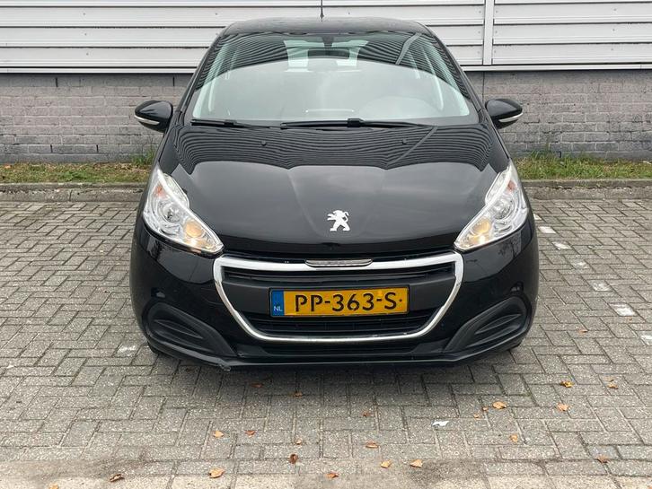 Peugeot 208 1.0 VTI 5-D 2015 leuke auto scherpe prijs, Auto's, Peugeot, Particulier, 360° camera, ABS, Airbags, Airconditioning