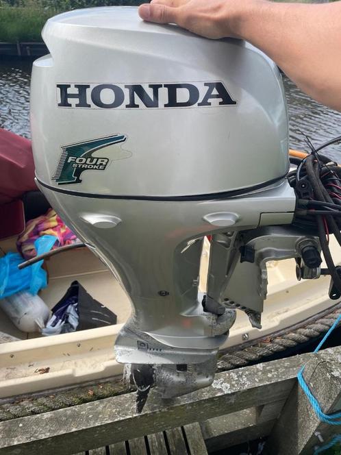 Honda BF8 buitenboordmotor 8PK 4takt, afstandsbediening, Watersport en Boten, Buiten- en Binnenboordmotoren, Gebruikt, Benzine