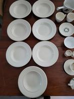 Wedgwood Serviesdelen o.a. 7 Windsor diepe borden, Huis en Inrichting, Keuken | Servies, Ophalen of Verzenden, Aardewerk, Wedgwood
