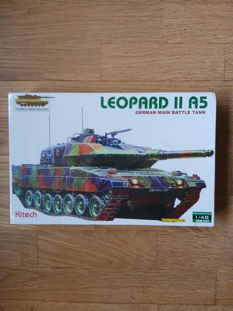 Leopard Tank Bouwpakket - Nieuw in Doos, Overige merken, Tank, 1:32 tot 1:50, Nieuw