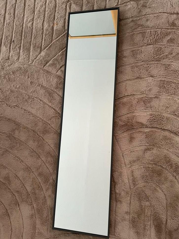IKEA Komplement Spiegel - Perfect voor je kast!, Huis en Inrichting, Woonaccessoires | Spiegels, Zo goed als nieuw, Minder dan 50 cm
