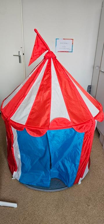 Circus Speeltent - Zo Goed Als Nieuw! beschikbaar voor biedingen