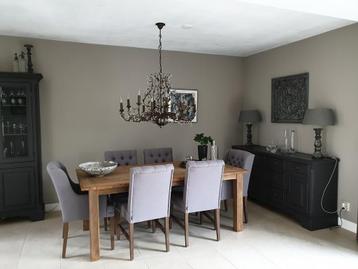 Teakhouten eettafel beschikbaar voor biedingen