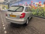 Skoda Fabia Greenline Combi 2011 (mankementen, export), Auto's, Skoda, Voorwielaandrijving, Zwart, 1199 cc, Stationwagon
