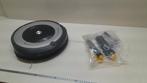 Robot stofzuiger roomba 680 defect voor onderdelen reparatie, Stofzuiger, Ophalen of Verzenden, Zo goed als nieuw, Minder dan 1200 watt