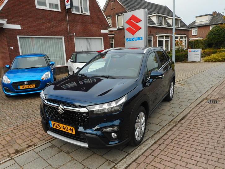 Suzuki S-Cross (bj 2025), Auto's, Suzuki, Bedrijf, S-Cross, Hybride Elektrisch/Benzine, B, Overige carrosserieën, Blauw, Gebruikt