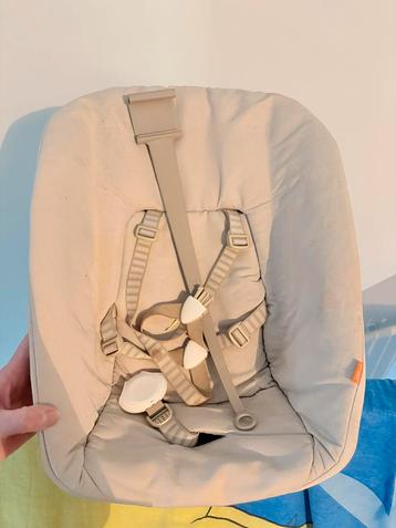 Stokke newborn zitje beschikbaar voor biedingen