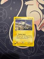Pokémon kaart Magnemite #62, Ophalen of Verzenden, Zo goed als nieuw, Losse kaart