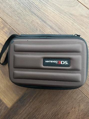 Nintendo 3ds tasje beschikbaar voor biedingen