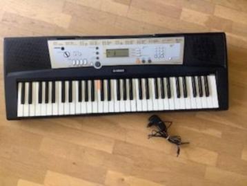 Yamaha keyboard PSR-E203  beschikbaar voor biedingen