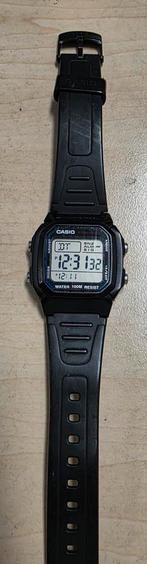 Casio W-800H - Een Klassieker!, Ophalen, Casio, Kunststof, Gebruikt