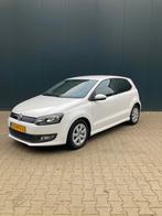 Volkswagen polo 1.2 TDI bluemotion comfortline, Auto's, Voorwielaandrijving, Stof, Metallic lak, Wit