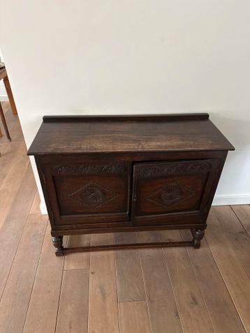 Antieke kast - gratis af te halen vandaag!