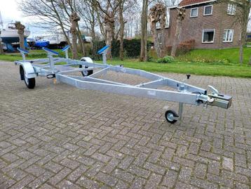 Kiel- / zeilboot trailer / showmodel - spec. prijs beschikbaar voor biedingen