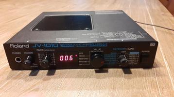 Roland JV1010 synthesizer module beschikbaar voor biedingen