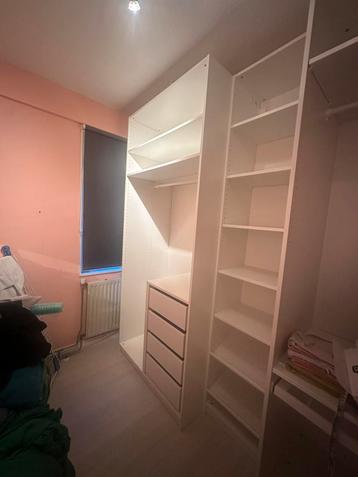 3 IKEA PAX kasten + hoekelement 100236 cm met inrichting