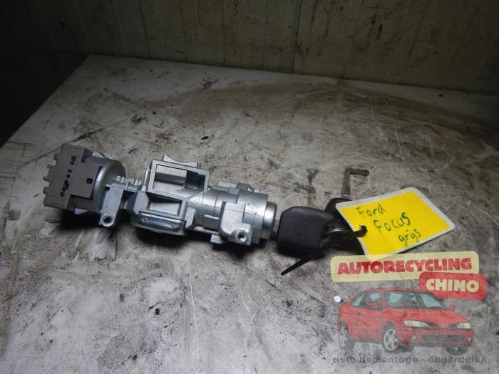 Kontaktslot + Sleutel van een Ford Focus, Auto-onderdelen, Overige Auto-onderdelen, Ford, Gebruikt, 3 maanden garantie, Ophalen