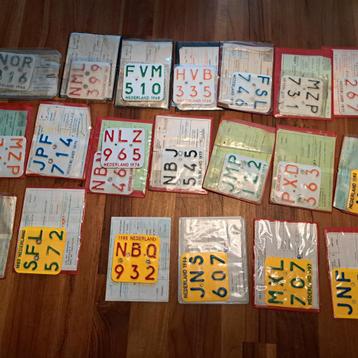 Verzekeringsplaatjes beschikbaar voor biedingen