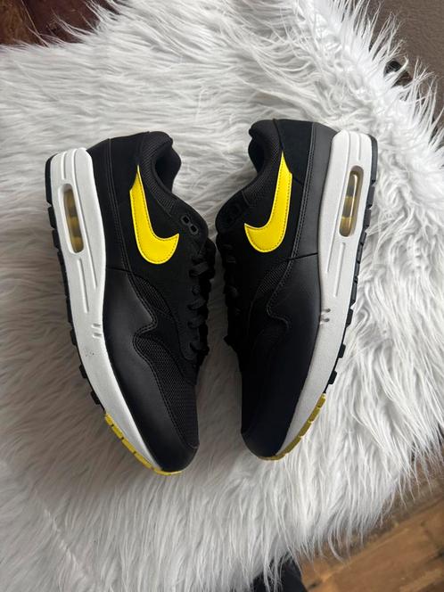 Nike Air Max 1 zwart wit geel EU 46 Nieuw in Doos airmax, Kleding | Heren, Schoenen, Zo goed als nieuw, Sneakers of Gympen, Overige kleuren