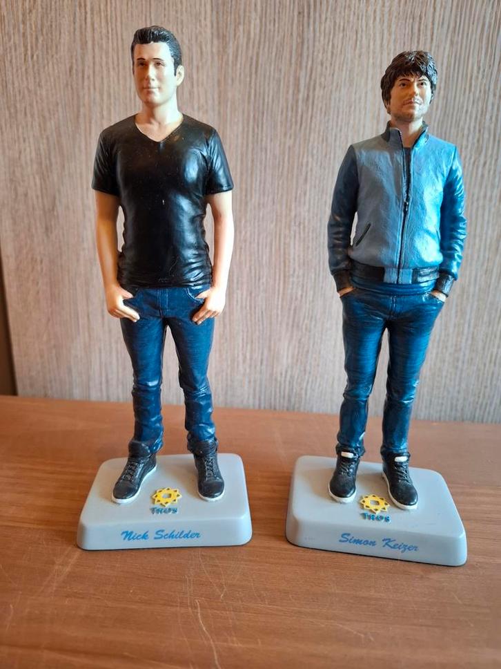 Nick & Simon Beelden - Volendamse Zangers, Verzamelen, Beelden en Beeldjes, Zo goed als nieuw, Mens, Ophalen of Verzenden