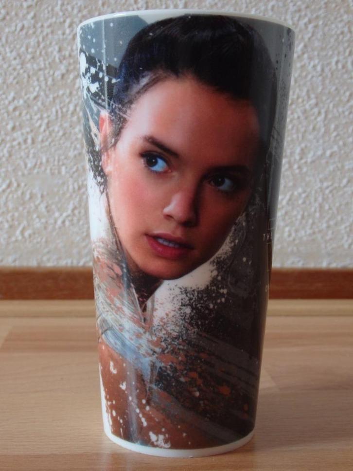 Nieuwe Star Wars beker Rey Skywalker (Subway), Verzamelen, Star Wars, Nieuw, Gebruiksvoorwerp, Ophalen