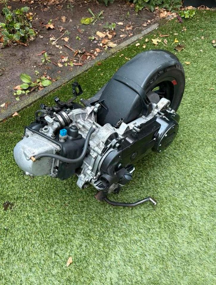 Vespa Sprint Motorblok E4 2020, Fietsen en Brommers, Minibikes, Midibikes en Pitbikes, Zo goed als nieuw, Pitbike, Ophalen