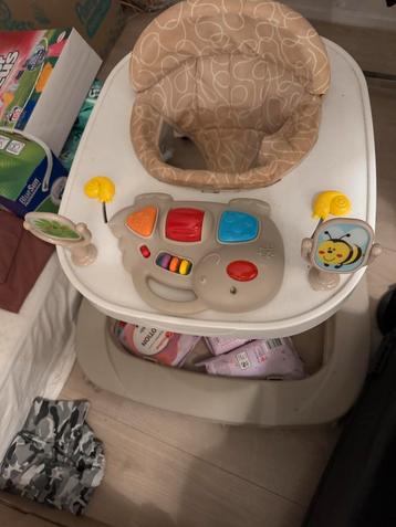 Baby Walker / Loopstoel beschikbaar voor biedingen