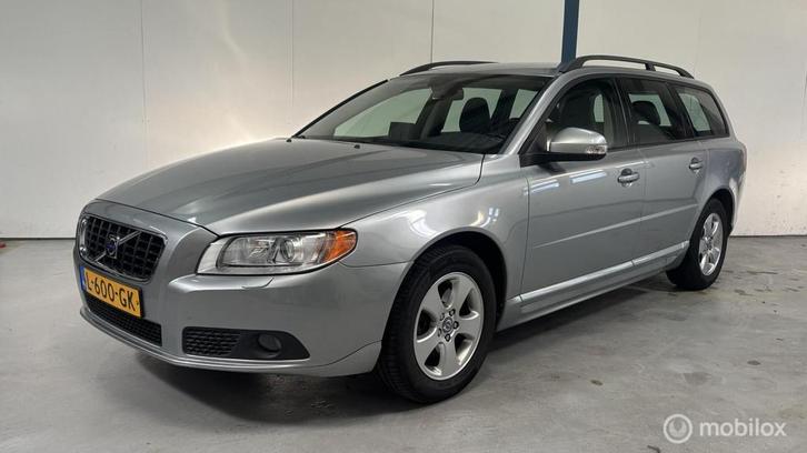 Volvo V70 2.0F Momentum LEER / XENON, Auto's, Volvo, Bedrijf, Te koop, V70, ABS, Airbags, Airconditioning, Alarm, Bluetooth, Boordcomputer