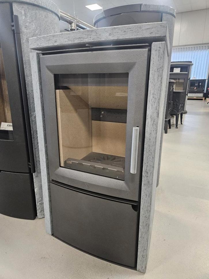 Houtkachel met speksteen Varde OP=OP De laatsten!, Huis en Inrichting, Kachels, Nieuw, Vrijstaand, Houtkachel, Hout, Ophalen