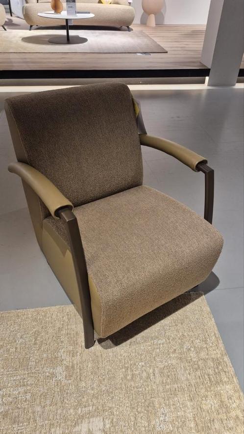 Showroommodel Montel fauteuil suzy, Huis en Inrichting, Fauteuils, Zo goed als nieuw, Metaal, Stof, Ophalen