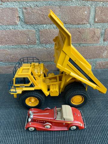 1:50? KOMATZU DUMPTRUCK HD785 beschikbaar voor biedingen
