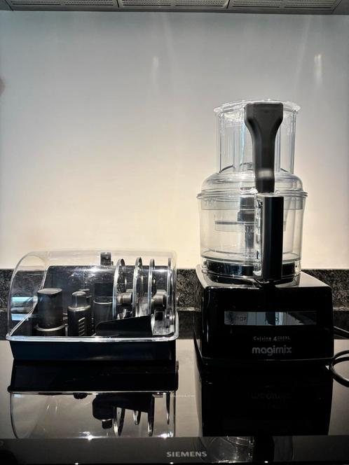 Z.g.a.n. Magimix Cuisine 4200XL Foodprocessor - Compleet, Witgoed en Apparatuur, Keukenmixers, Gebruikt, 2 tot 3 liter, 3 snelheden of meer