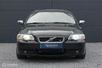 Volvo S60 R 2.5T AWD Navi Bluetooth Leder Keurige Staat!, Auto's, Volvo, Gebruikt, Beige, 1589 kg, Stoelverwarming