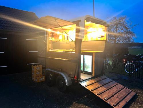 Mobiele foodtruck / bar / tap te huur, Hobby en Vrije tijd, Feestartikelen | Verhuur, Ophalen of Verzenden