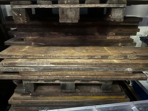 Steigerplanken - Dik & Stevig - Partij 400 planken, Doe-het-zelf en Verbouw, Hout en Planken, Gebruikt, Plank, Steigerhout, Minder dan 200 cm