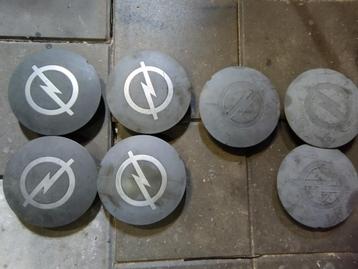 Naafkapjes Opel Corsa A en diverse andere modellen beschikbaar voor biedingen