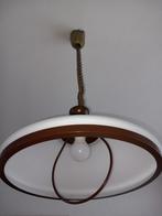 Vintage 2 stuks in hoogte verstelbare hanglampen, Gebruikt, Glas, Ophalen, 75 cm of meer