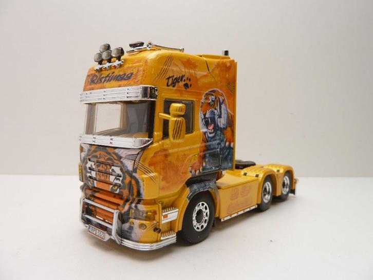 Scania  R   '' Ristimaa Tiger ''  WSI, Hobby en Vrije tijd, Modelauto's | 1:50, Zo goed als nieuw, Bus of Vrachtwagen, Wsi, Ophalen of Verzenden