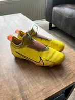 Nike mercurial voetbalschoenen kinderen, Sport en Fitness, Voetbal, Ophalen, Gebruikt, Maat XS of kleiner, Schoenen