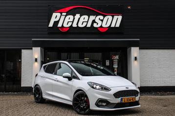 Ford Fiesta 1.5 ST-3 PANO 230PK B&O RECARO CARBON KEYLESS beschikbaar voor biedingen