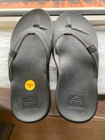Slippers merk reef maat 40 als nieuw, Ophalen of Verzenden, Zo goed als nieuw