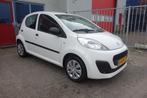 Peugeot 107 1.0 Access Accent (bj 2013), Auto's, Euro 5, Stof, Gebruikt, Zwart