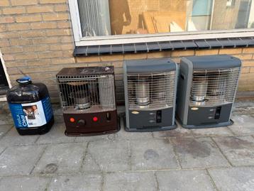 Petroleum kachels beschikbaar voor biedingen